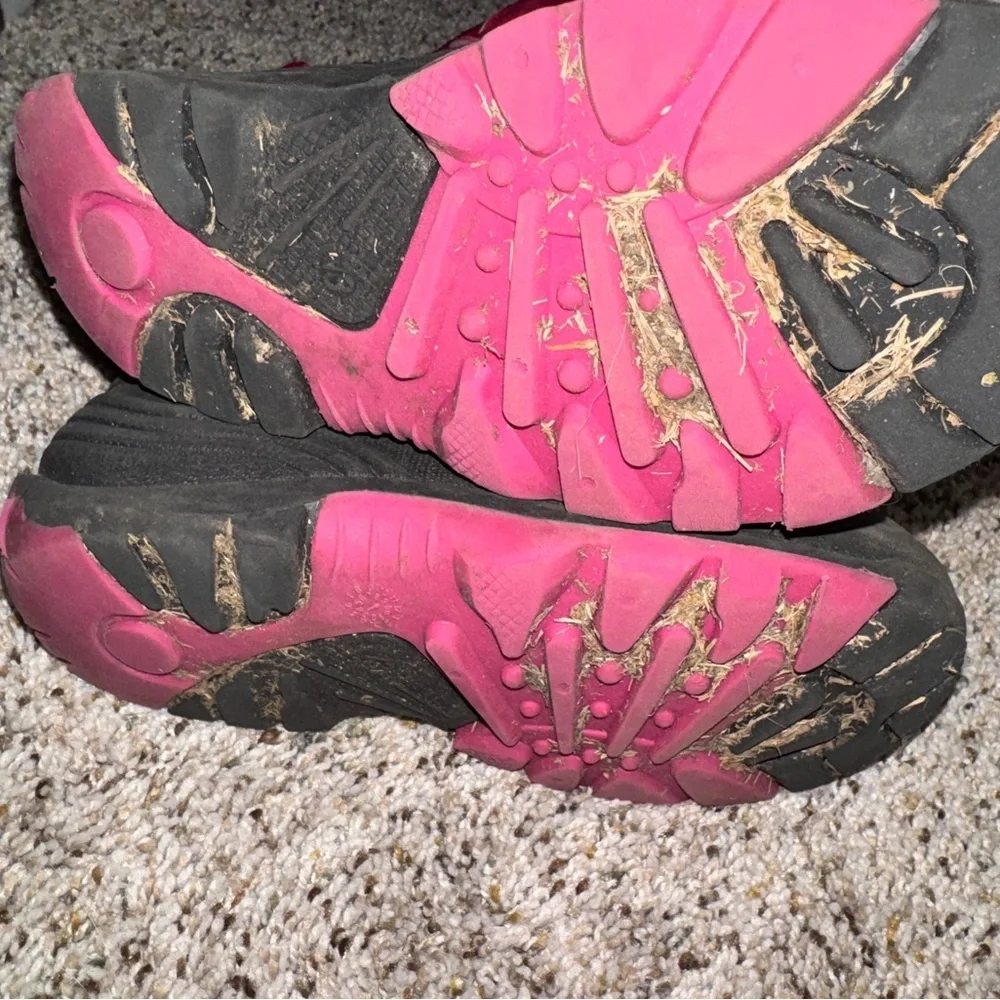 Kamik Kids' Fuchsia and Black Snow Boots